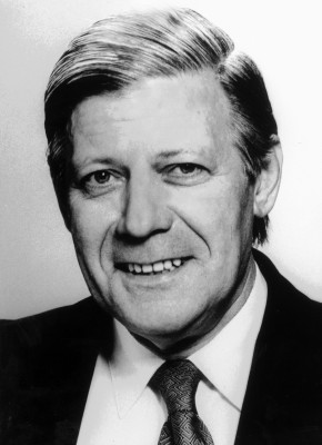 Verteidigungsminister_Helmut_Schmidt.jpg