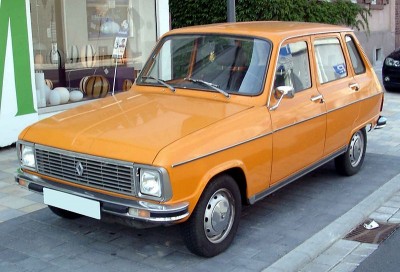 800px-Renault_6_front_20080918.jpg
