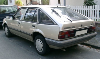 1280px-Opel_Ascona_C_rear_20071004.jpg