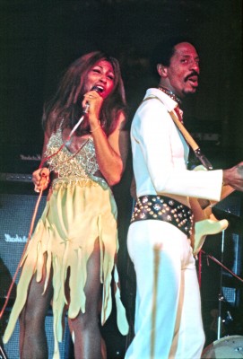 Ike_&_Tina_Turner_231172_Dia32.jpg