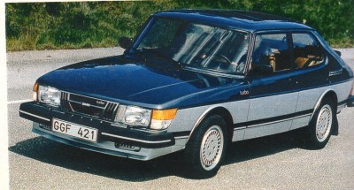 Saab 900 (3).jpg