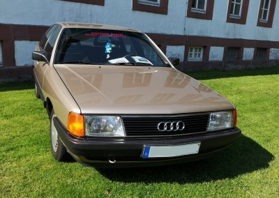 Audi 100 Moringen.jpg