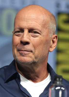 800px-Bruce_Willis_by_Gage_Skidmore_3.jpg