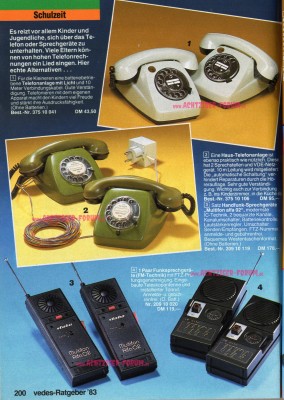 Telefon und Walkie Talkies.jpg