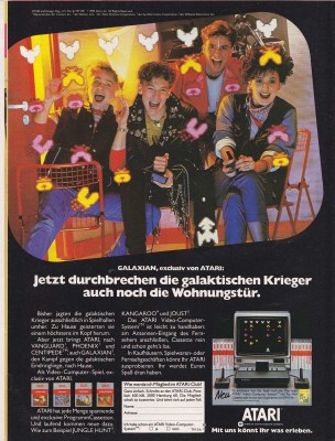 Atari Spiel Galaxian (1983).jpg