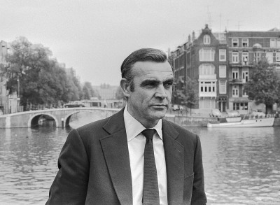 1280px-Sean_Connery_as_James_Bond_(1971).jpg