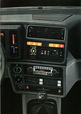 Ford Sierra 1982 12.jpg