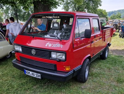 Oldtimertreffen Pöhlde 2022 T3 10.jpeg