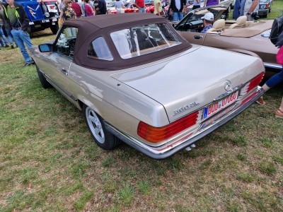 Mercedes-Benz SLSLC - W 107 Pöhlde 2022 06.jpg