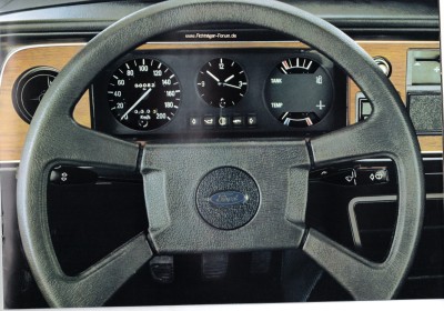 Ford Taunus 76 10.jpg
