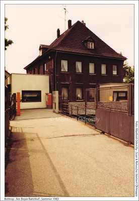 Bottrop Bahnhof Boy Sommer 1983.jpg